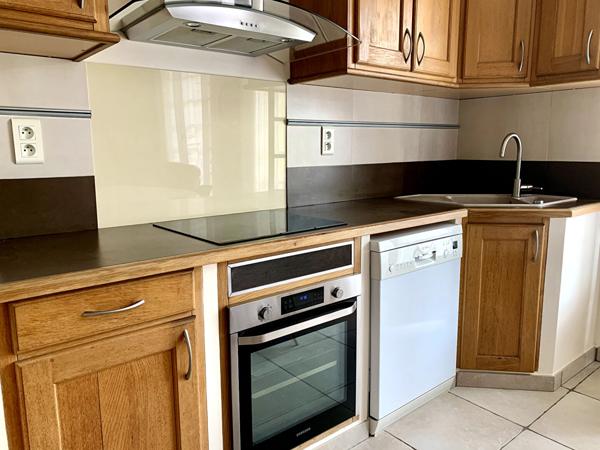 A vendre en exlusivité un appartement de type 3 à Marseille 13005 - Quartier BAILLE - CONCEPTION