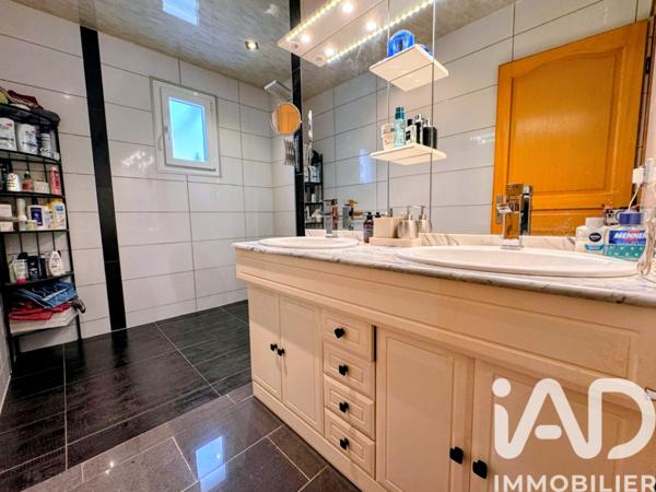 Maison à vendre 4 pièces 131 m² Œting