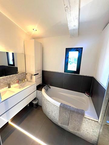 Maison 6 pièces - 180 m² Bien prestige