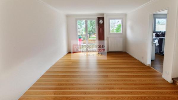 Maison  7 pièces  185 m2  Terrasse et jardin sud - Le Chesnay proche Versailles