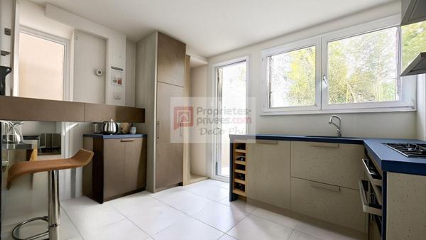 Maison  7 pièces  185 m2  Terrasse et jardin sud - Le Chesnay proche Versailles