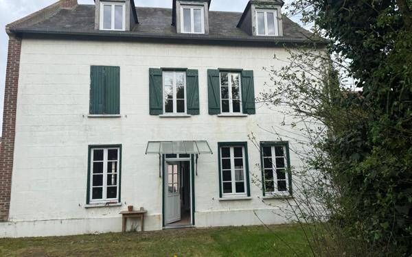 Maison à vendre    7 pièces •  Saint-Sauflieu