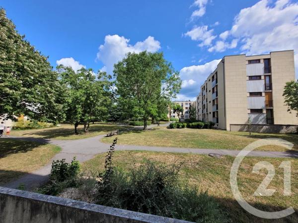 Appartement F1 à vendre  1 pièce - 25,35 m 2   COMPIEGNE  - 60