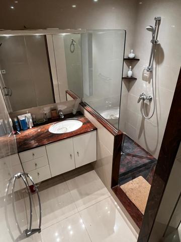 Appartement 3 pièces - 84 m²