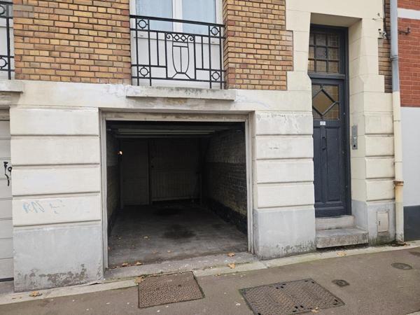 Garage - Parking à vendre à Marcq en Baroeul dans le Nord (59700), ref : 59007-1903
