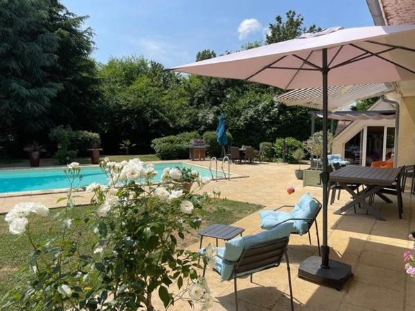 Maison à YVRE-L'EVEQUE, 72530 - 8 pièces 263m²