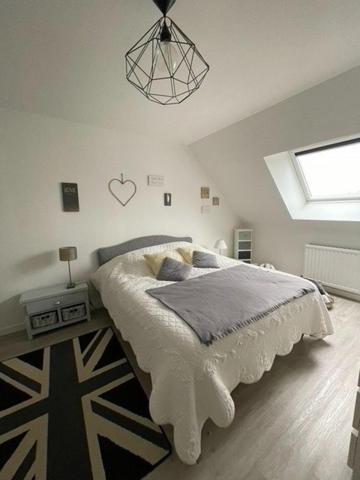 Maison à YVRE-L'EVEQUE, 72530 - 8 pièces 263m²