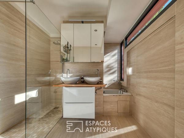 La maison contemporaine entièrement rénovée