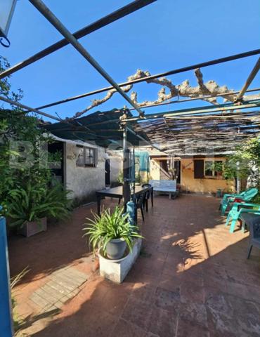 ***La Ciotat ** 2 maisons F3** Terrain 740m² environ***