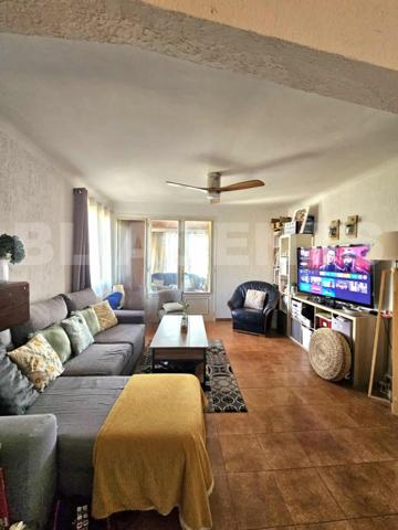 ***La Ciotat ** 2 maisons F3** Terrain 740m² environ***