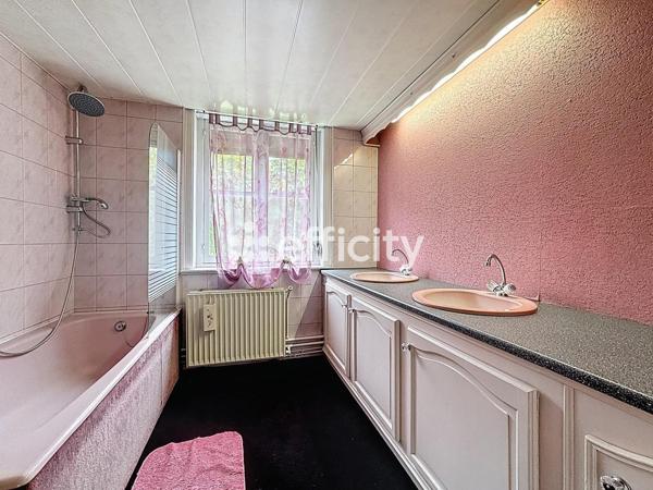 Maison 6 pièces - 185 m²