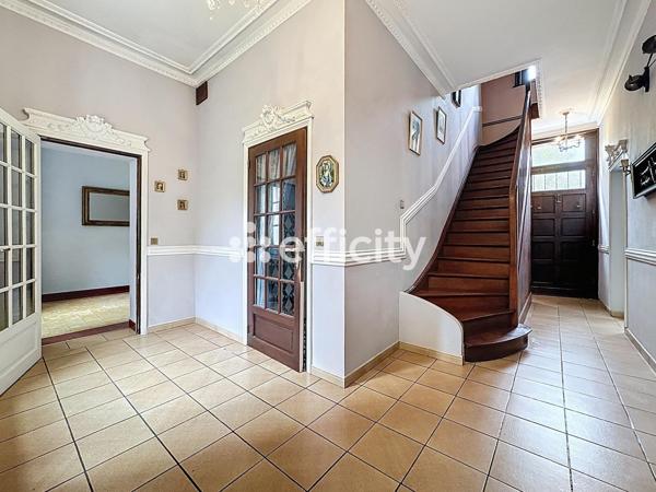 Maison 6 pièces - 185 m²