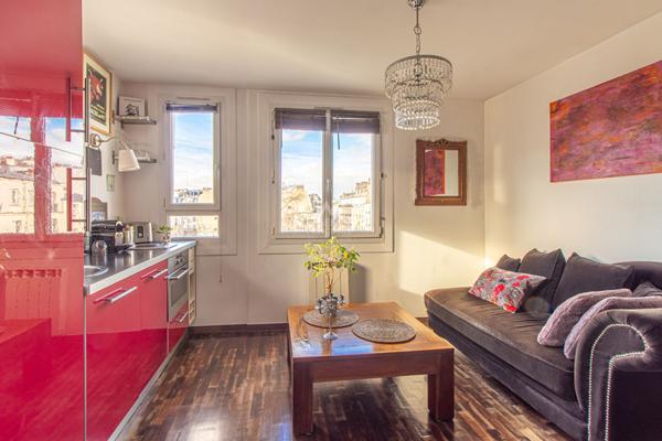 PARIS 18EME - RUE DES CLOYS - METRO LAMARCK-CAULAINCOURT OU JULES JOFFRIN €239 500 ** - Référence NG-6602