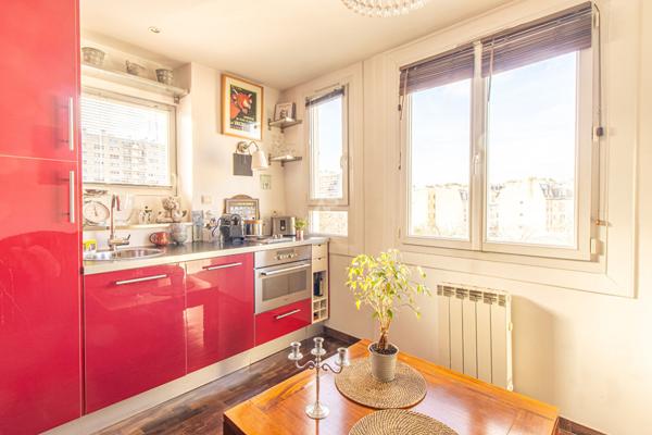PARIS 18EME - RUE DES CLOYS - METRO LAMARCK-CAULAINCOURT OU JULES JOFFRIN €239 500 ** - Référence NG-6602