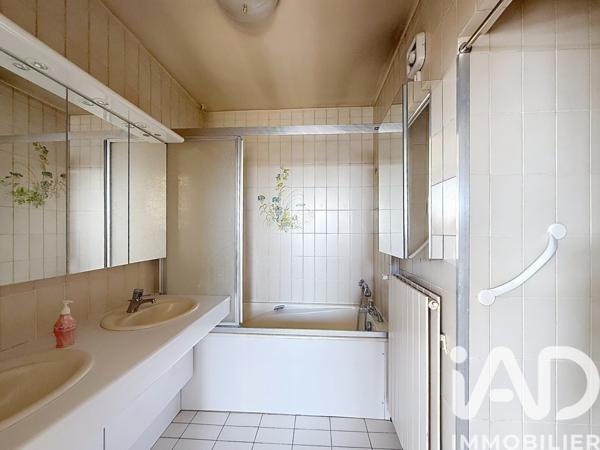 Appartement à vendre 5 pièces 109 m² Sceaux