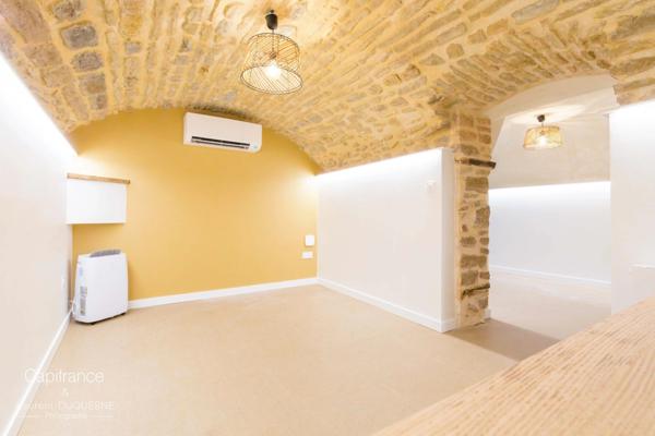 DIJON QUARTIER RUE D 'AUXONNE SUPERBE APPARTEMENT ANCIEN RENOVE