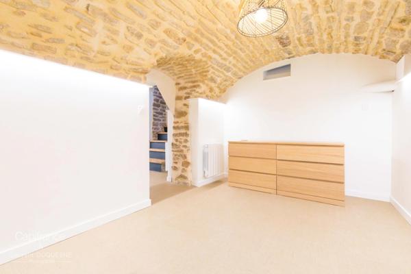 DIJON QUARTIER RUE D 'AUXONNE SUPERBE APPARTEMENT ANCIEN RENOVE