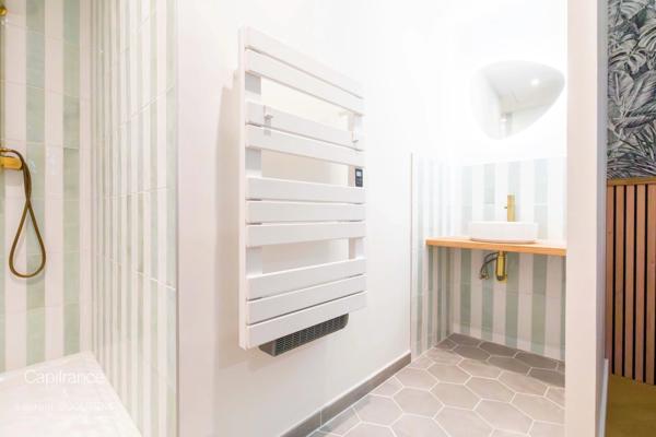 DIJON QUARTIER RUE D 'AUXONNE SUPERBE APPARTEMENT ANCIEN RENOVE