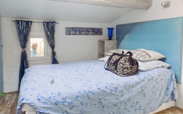 Maison à vendre    3 pièces • 68,62 m2 Saint-Michel-l'Observatoire