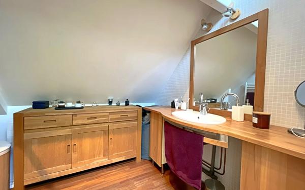 Maison à vendre    5 pièces • 112 m2 Bures-sur-Yvette