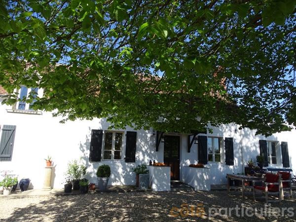 Vente Maison115 m² - 5 Pièces - LE CHATELET (18170)