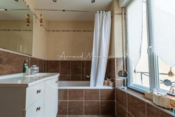 Maison lumineuse au calme et sans travaux