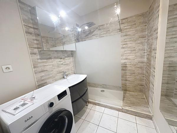 Fréjus T3 rez de jardin, traversant, terrasse, jardin, garage