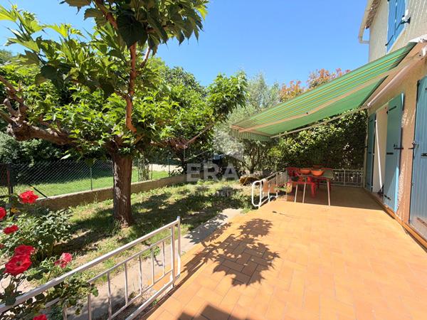 A VENDRE 84120 PERTUIS MAISON TYPE 4 PIECES D'ENVIRON 90 M² AVEC JARDIN ET GARAGE.