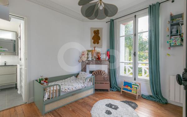 Maison à vendre    7 pièces •  Saint-Maur-des-Fossés