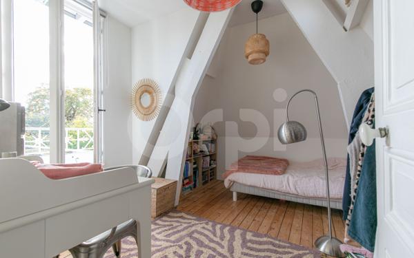 Maison à vendre    7 pièces •  Saint-Maur-des-Fossés