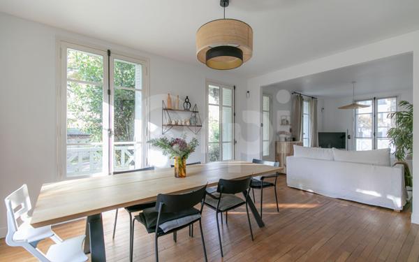 Maison à vendre    7 pièces •  Saint-Maur-des-Fossés