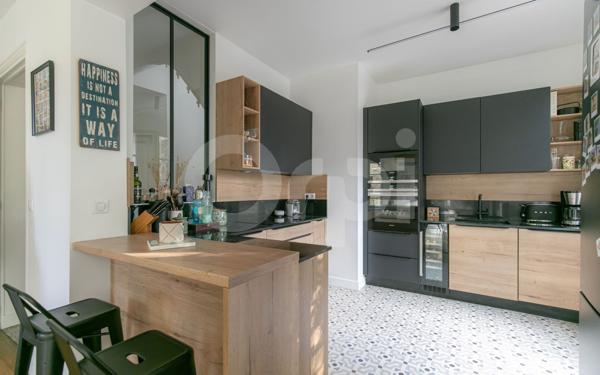 Maison à vendre    7 pièces •  Saint-Maur-des-Fossés