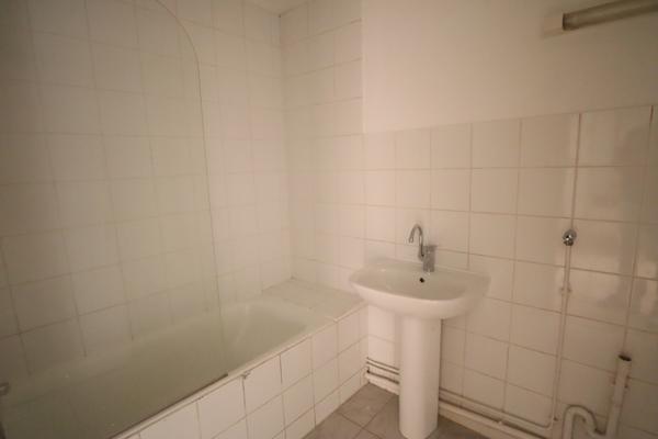 101m² - T4 en DUPLEX - RUE IMBERT-COLOMES - COEUR DES PENTES