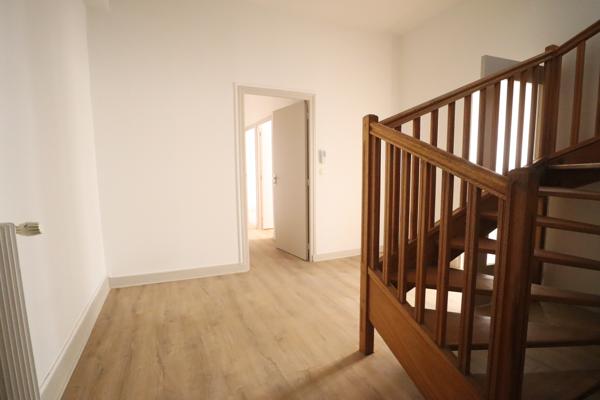 101m² - T4 en DUPLEX - RUE IMBERT-COLOMES - COEUR DES PENTES