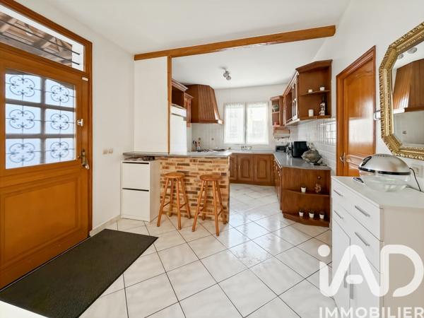 Maison à vendre 6 pièces 108 m² Villeneuve-le-Roi