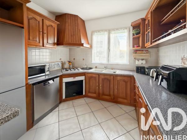 Maison à vendre 6 pièces 108 m² Villeneuve-le-Roi