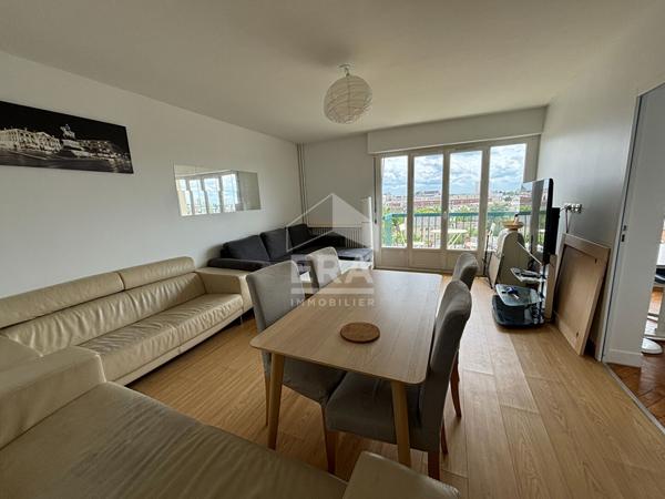 CHAMBRE-SUITE EN COLOCATION MEUBLEE ORLEANS