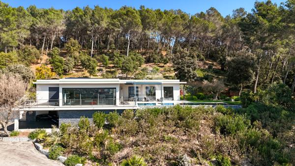 Villa ultra-contemporaine Aix Sud