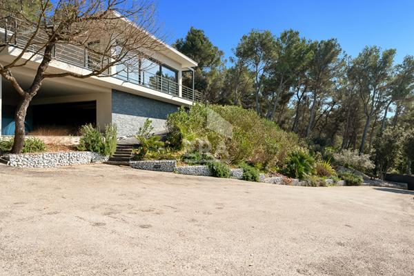 Villa ultra-contemporaine Aix Sud