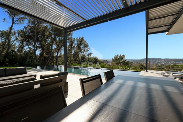 Villa ultra-contemporaine Aix Sud