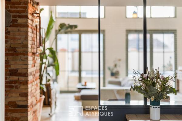 Grange rénovée esprit loft avec piscine