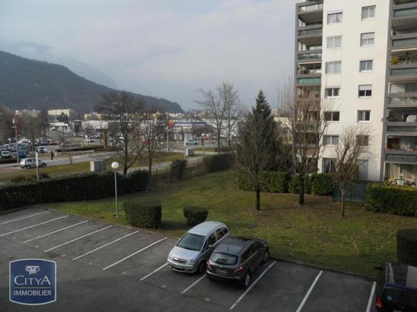 Appartement à louer 4 pièces 87.77m² Seyssinet-Pariset (38170)