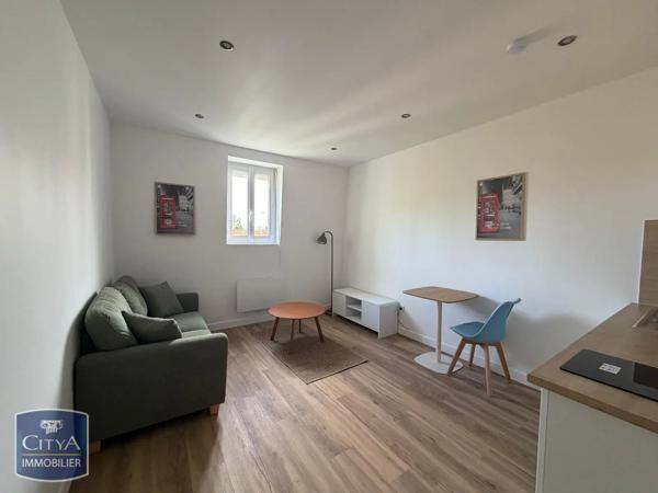 Appartement à louer 2 pièces 23.74m² Vichy (03200)