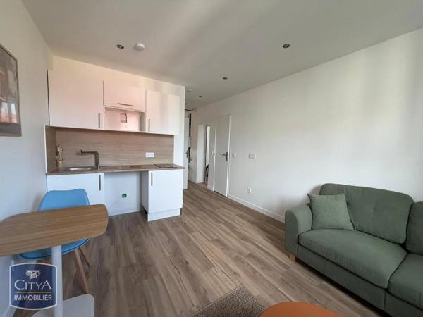 Appartement à louer 2 pièces 23.74m² Vichy (03200)