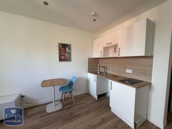 Appartement à louer 2 pièces 23.74m² Vichy (03200)