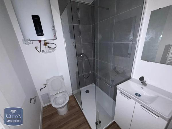 Appartement à louer 2 pièces 23.74m² Vichy (03200)