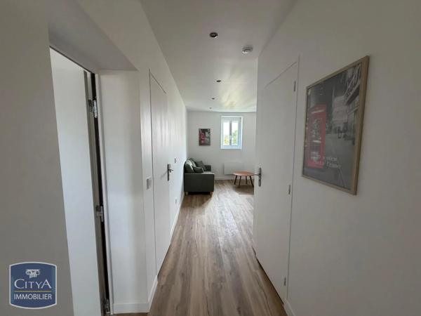 Appartement à louer 2 pièces 23.74m² Vichy (03200)