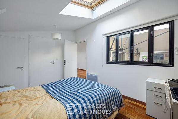 Loft industriel avec garage