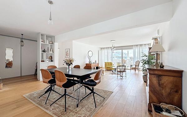 Appartement à vendre    3 pièces • 100,01 m2 La Rochelle