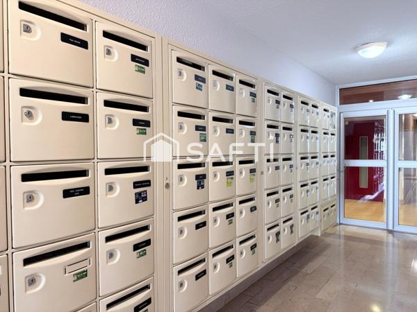 Opportunité: plateau amenagé en bureau - possibilité de création de logements -